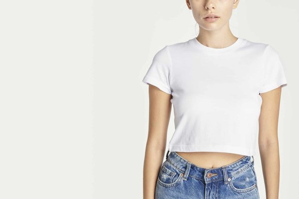 Comment créer un look Y2K pour femme ?