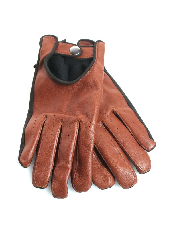Gants pour homme : protection et style en un seul accessoire
