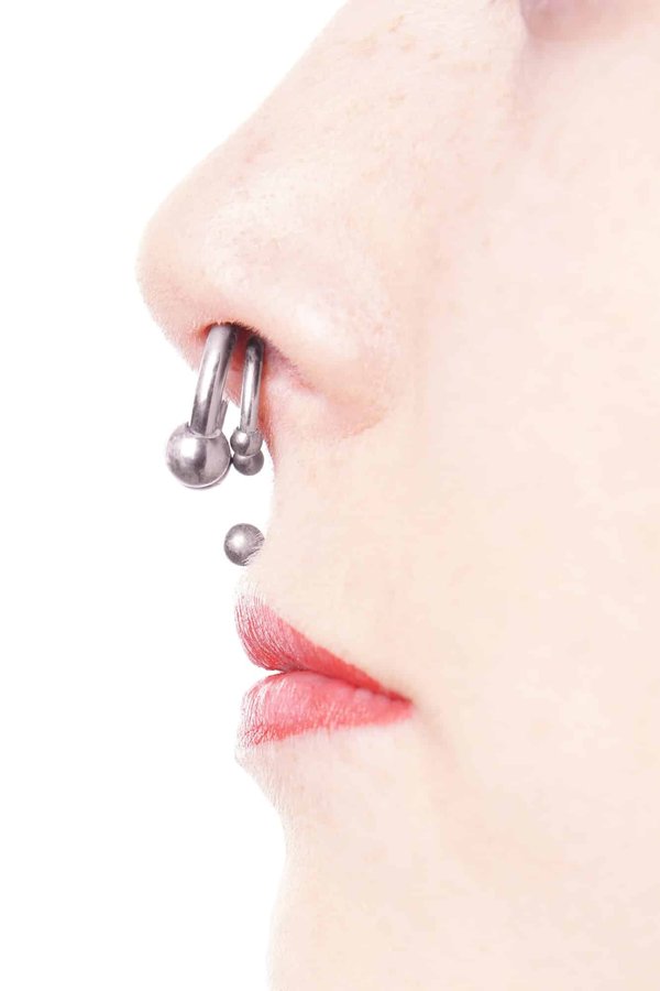 Pourquoi choisir un grossiste en bijoux de piercing ?