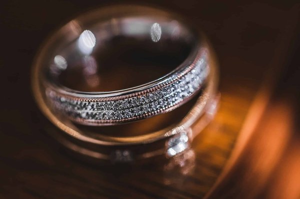 Que vous apporte une bague anti-stress au quotidien ?